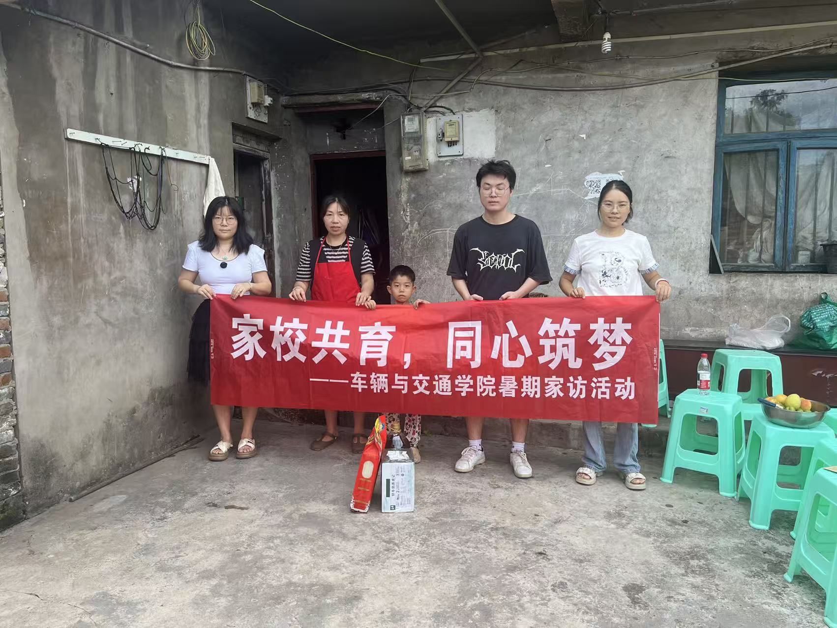 1d545d44-104a-47f1-b282-a20d239d851a